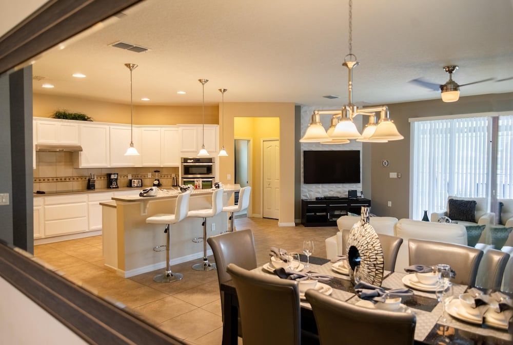 Sunrise Valley Villa by Orlando Short Term House (Gated Community,  Private pool and ga) 12
