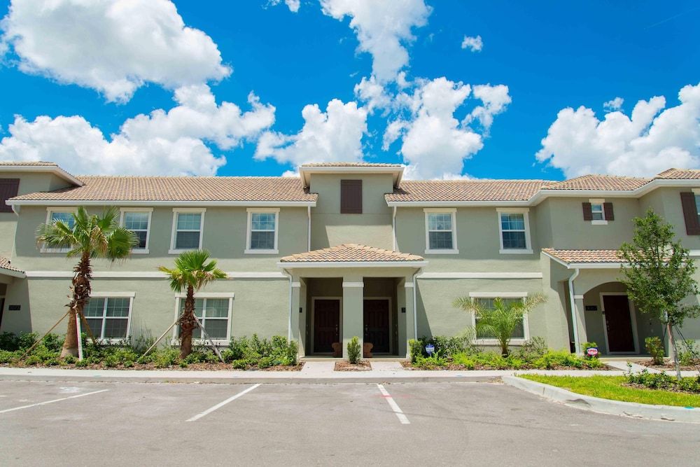 undefined Gatsby Storey by Orlando Short Term 2