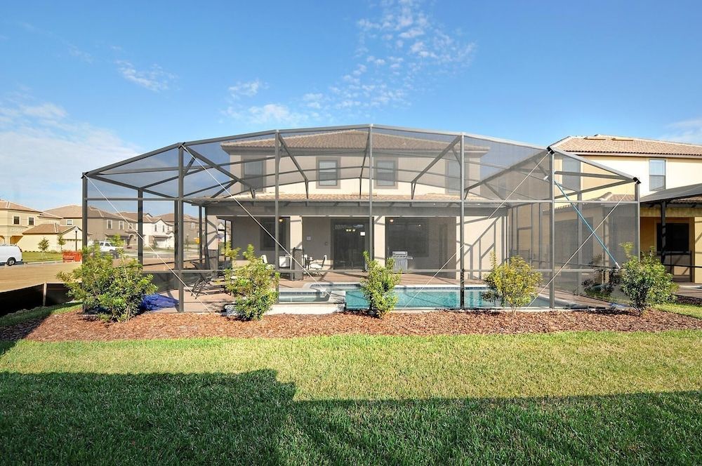 undefined Decorated 6 beds at Champions Gate 3