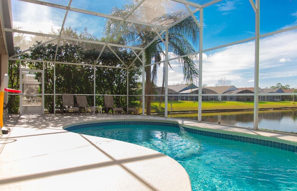 undefined Paradise Island by Orlando Short Term