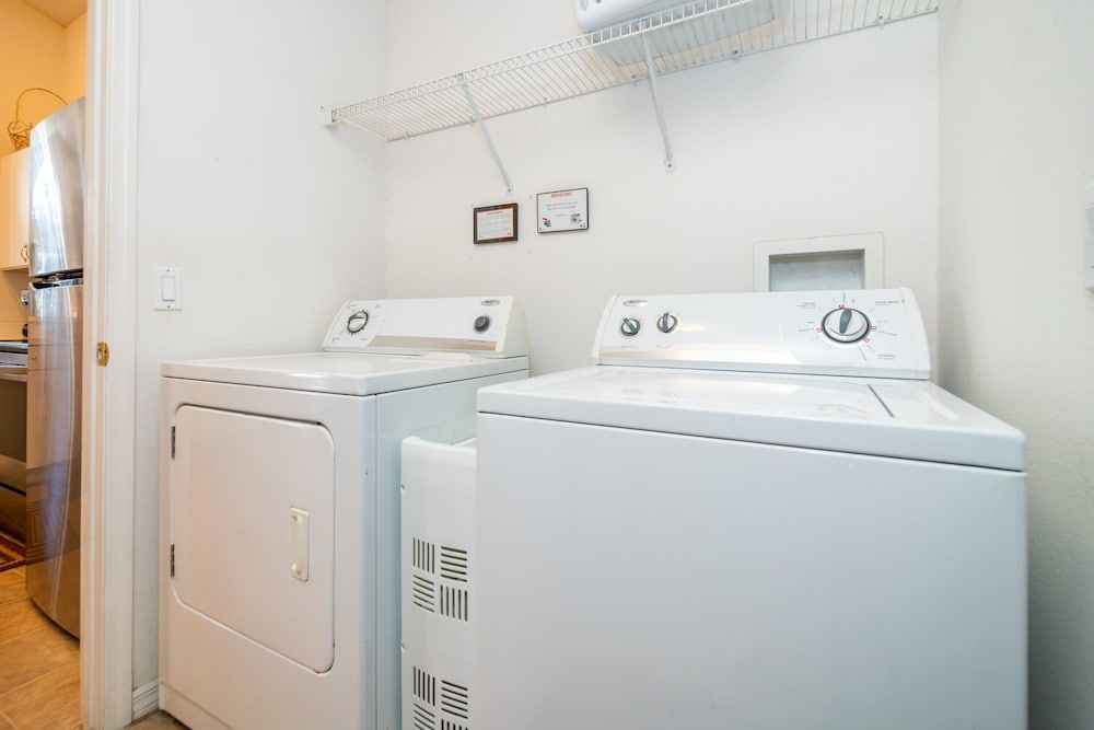 639 4-bed Orlando Vacation Home Near Disney House 12