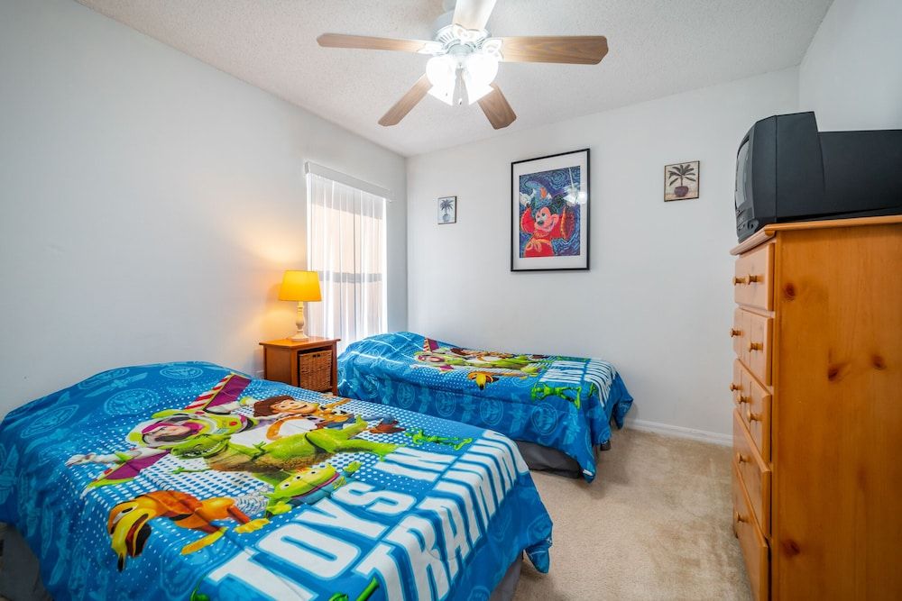 639 4-bed Orlando Vacation Home Near Disney House 6