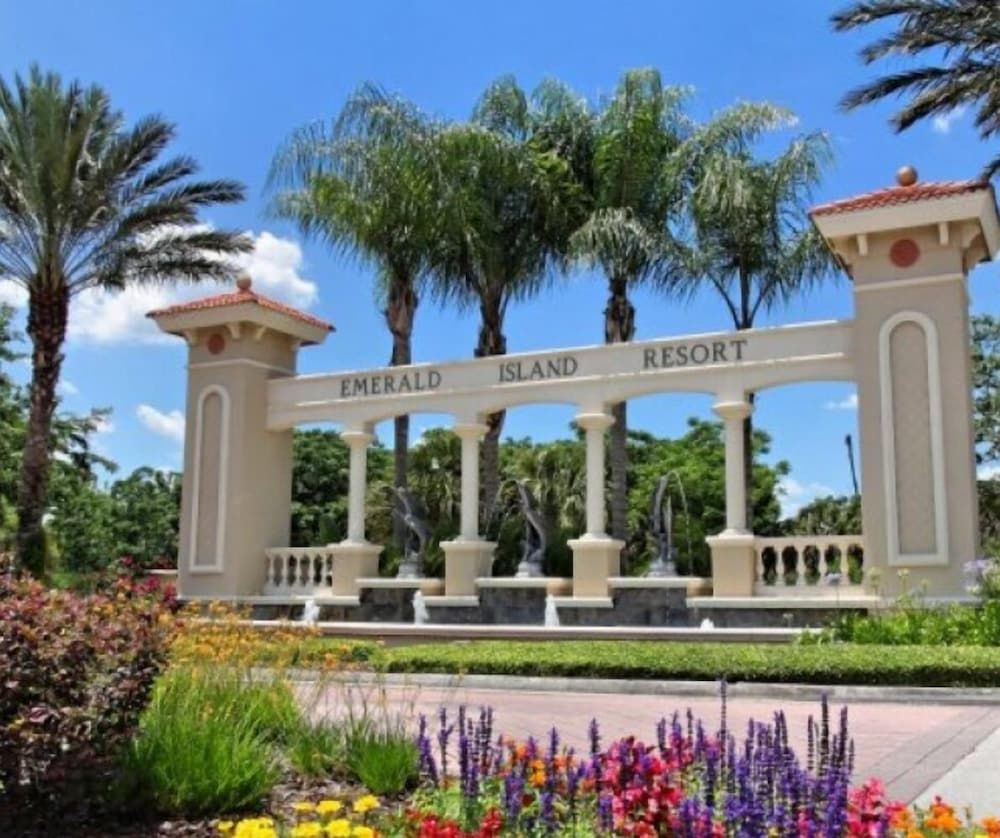 undefined Emerald Island Resort-elite Vacation Homes 87218 5