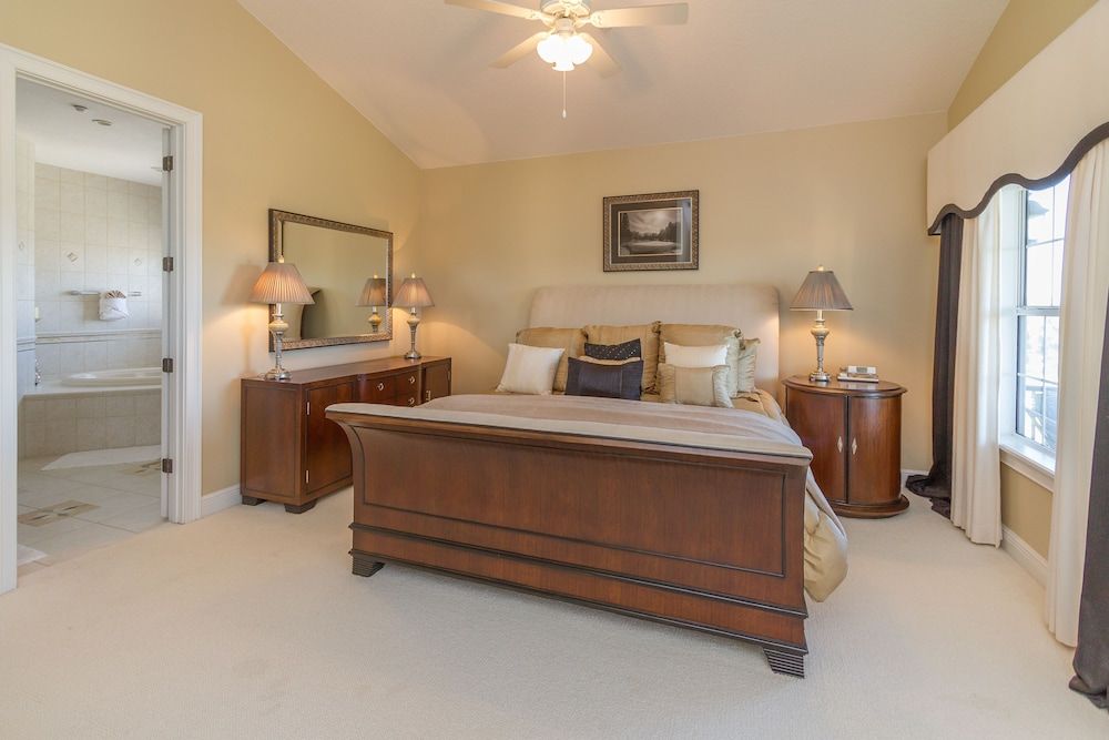 undefined Reunion Disney Villa 5