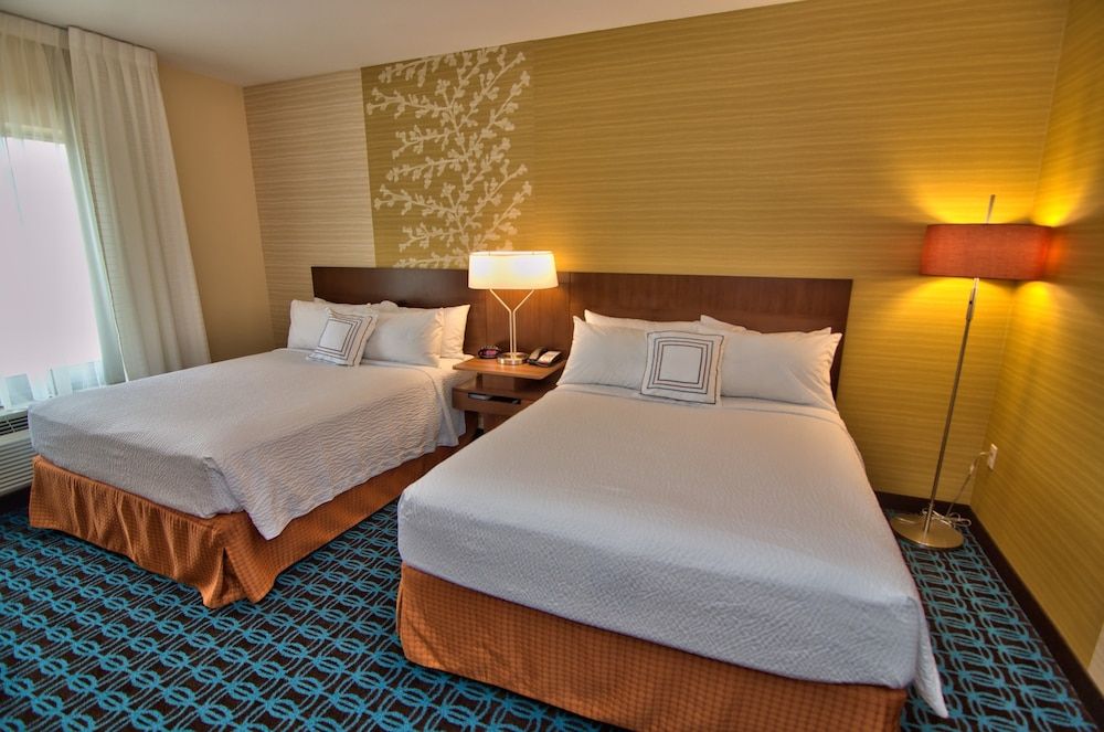 Room, 2 Queen Beds (Mobility/Hearing Accessible, Tub)