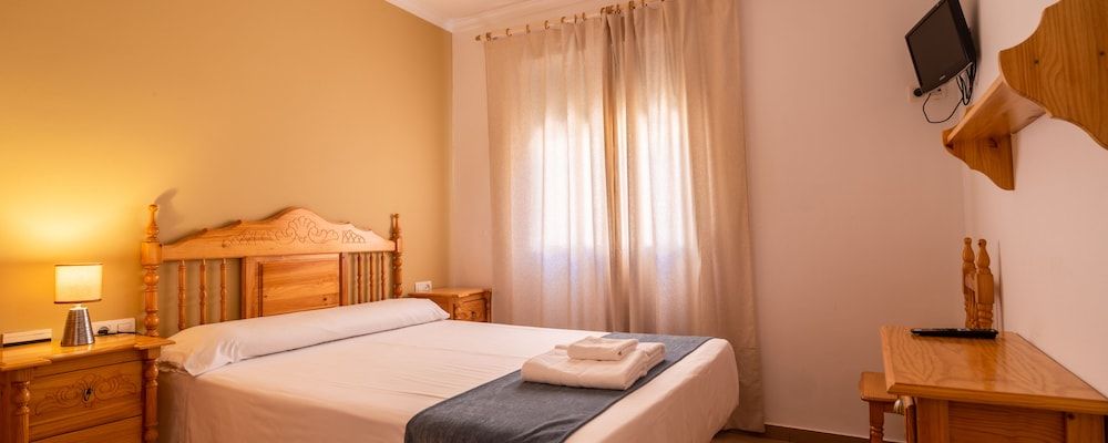 Hostal Valdepeñas by Bossh Hotels Double or Twin Room