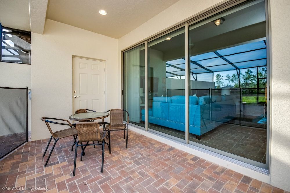 8810geneve House (8810GENEVE) 8