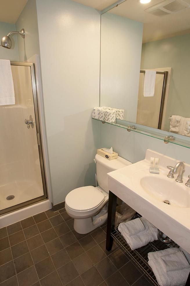 Deluxe Two-Bedroom Condo