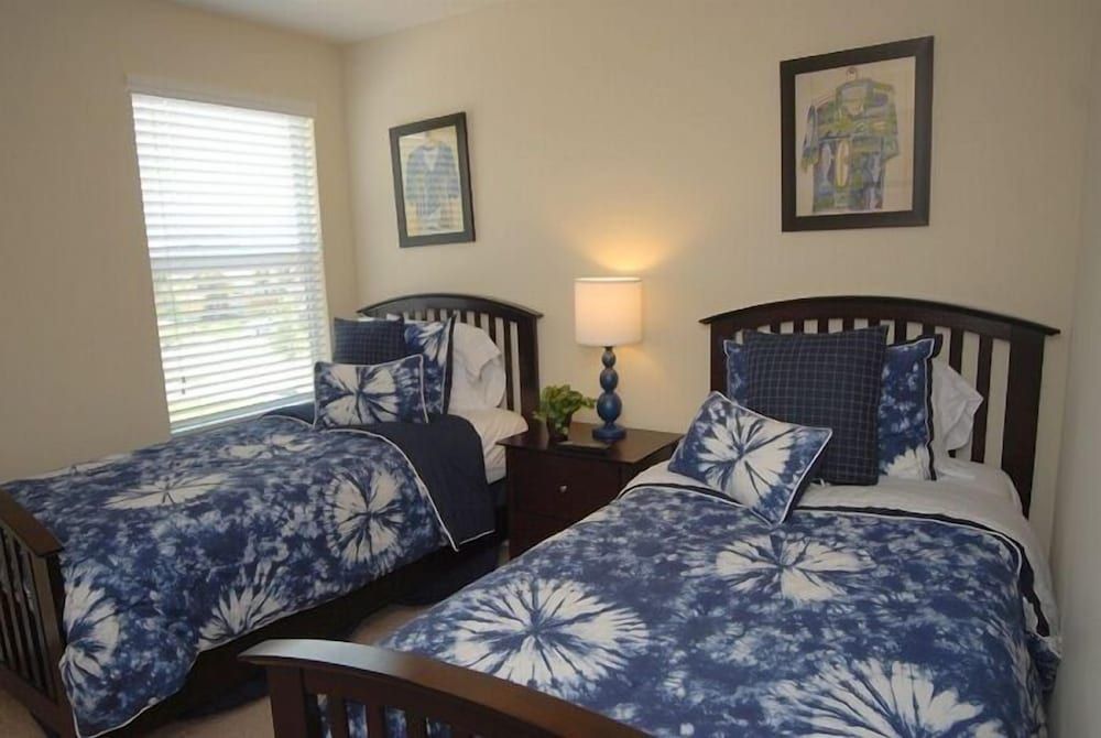 undefined Veranda Palms IHR 3084 9