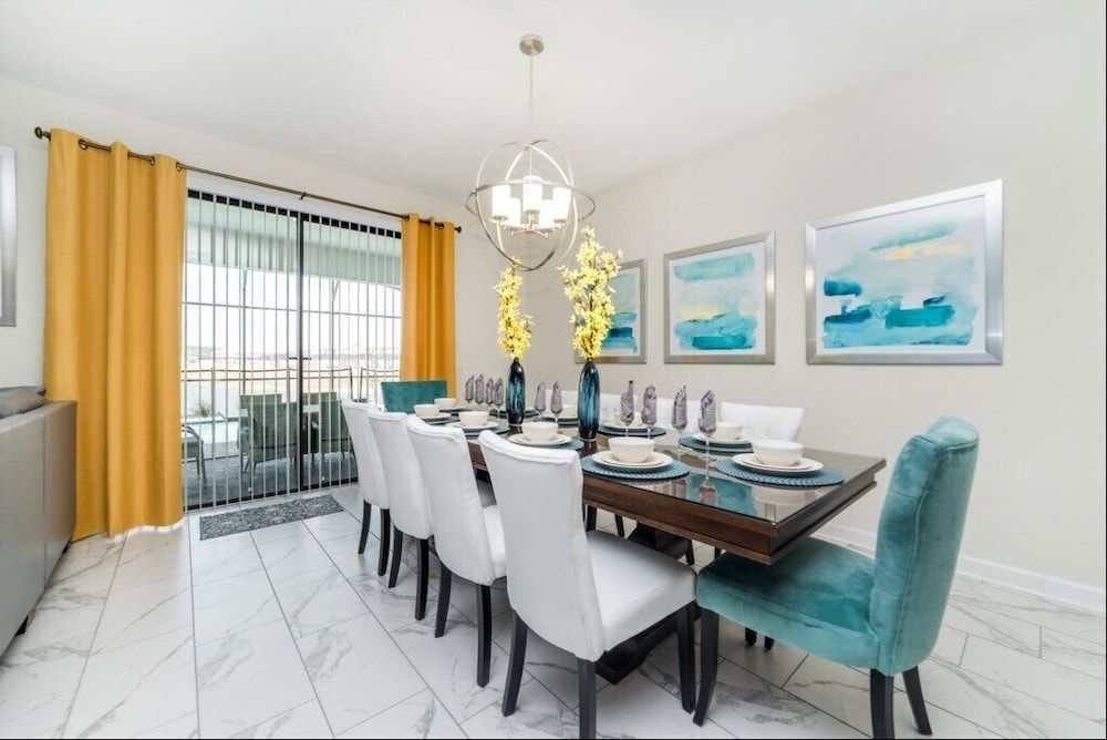 undefined Luxury Lake View 8 BR Villa With Games Room 9