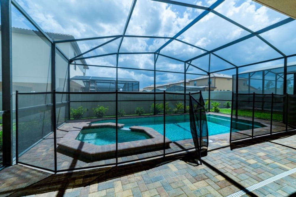undefined Windsor At Westside Property W Private Pool 8944 8