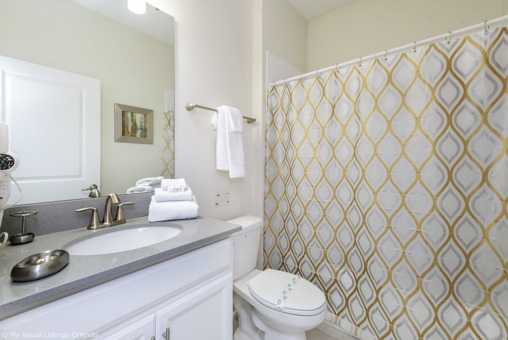 Amazing 6 Bedroom 5 BA Majesty Model Villa (1564FLANGE) 17