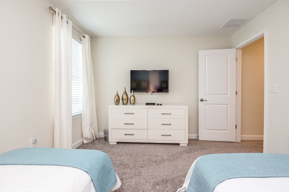 Amazing 6 Bedroom 5 BA Majesty Model Villa (1564FLANGE) 19