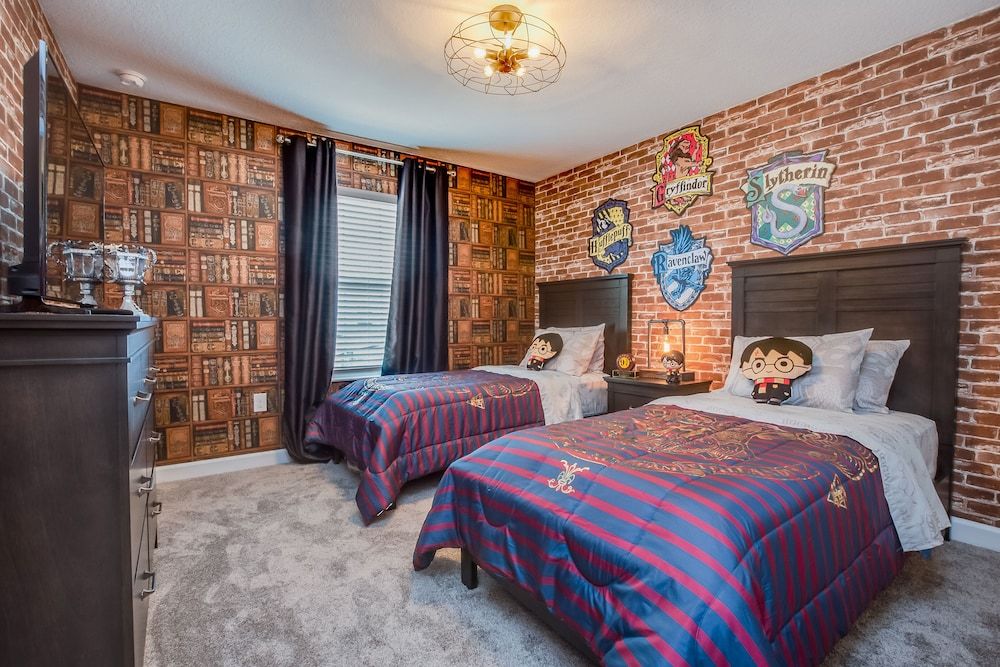 4 Bedroom Town Home with Pool House (4838LLANE) 7