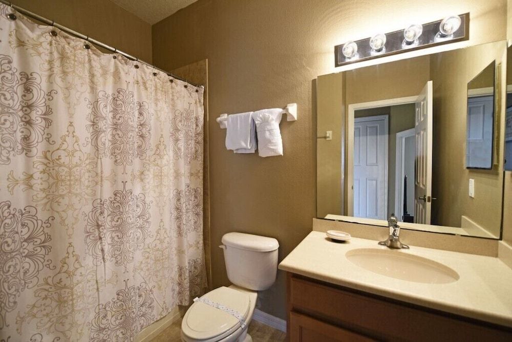 Oakwater Resort IHR 3026 House 10