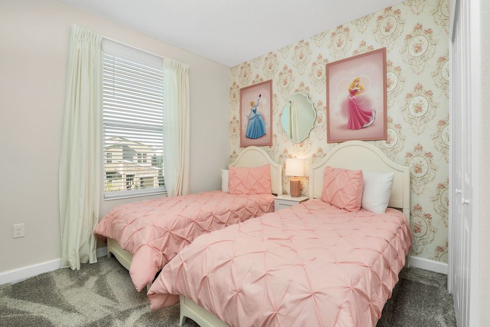 Fabulous 6 Bed Storey Lake Villa Pool & Spa 2145bmd Villa (2145BMD) 13