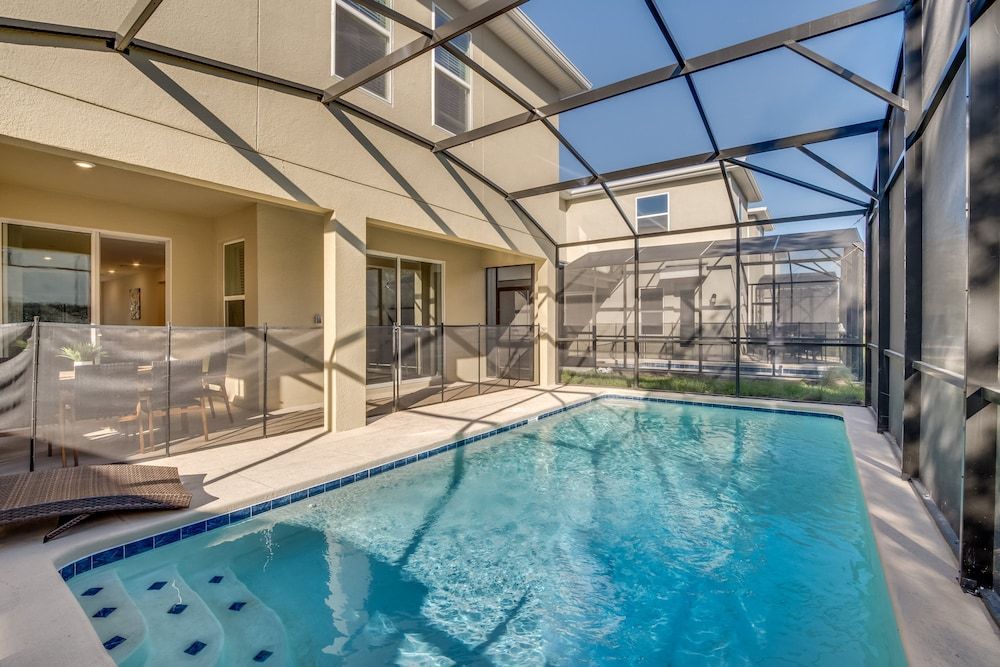 Fabulous 6 Bed Storey Lake Villa Pool & Spa 2145bmd Villa (2145BMD) 8