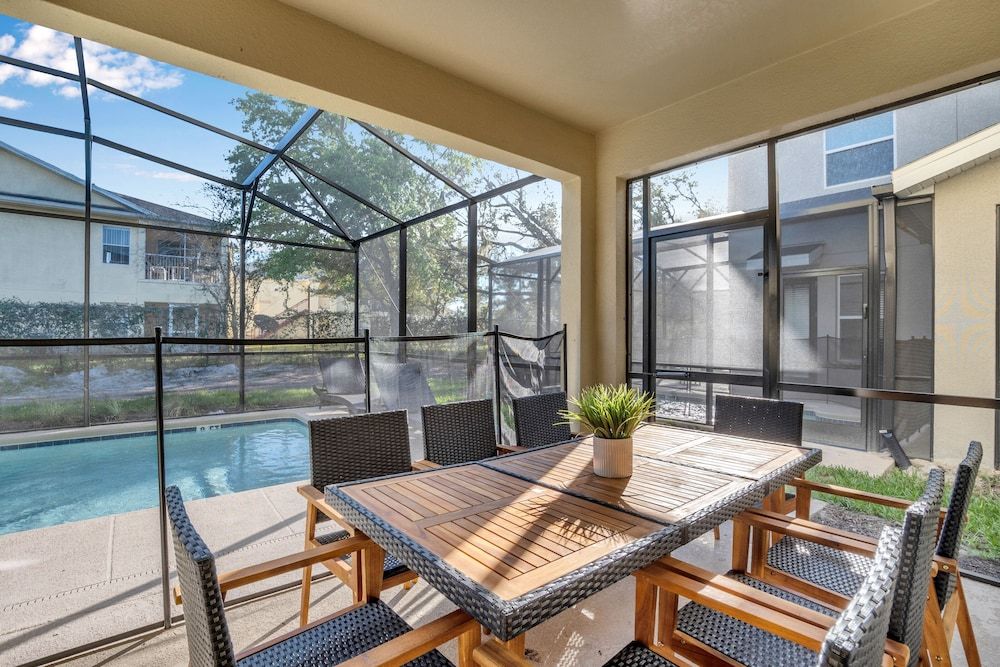 Fabulous 6 Bed Storey Lake Villa Pool & Spa 2145bmd Villa (2145BMD) 32