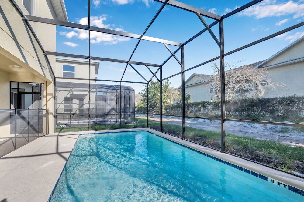 Fabulous 6 Bed Storey Lake Villa Pool & Spa 2145bmd Villa (2145BMD) 9