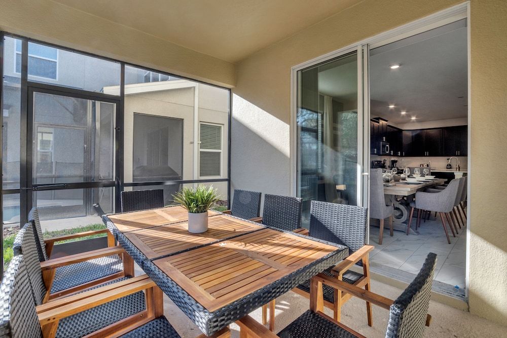 Fabulous 6 Bed Storey Lake Villa Pool & Spa 2145bmd Villa (2145BMD) 33