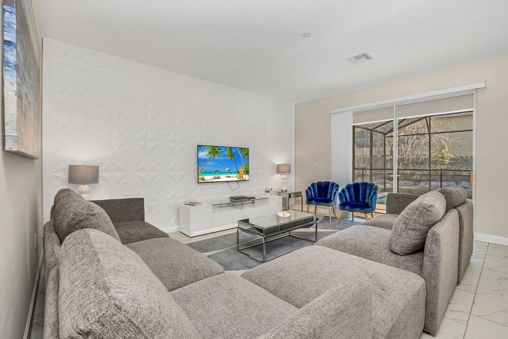 Fabulous 6 Bed Storey Lake Villa Pool & Spa 2145bmd Villa (2145BMD) 27