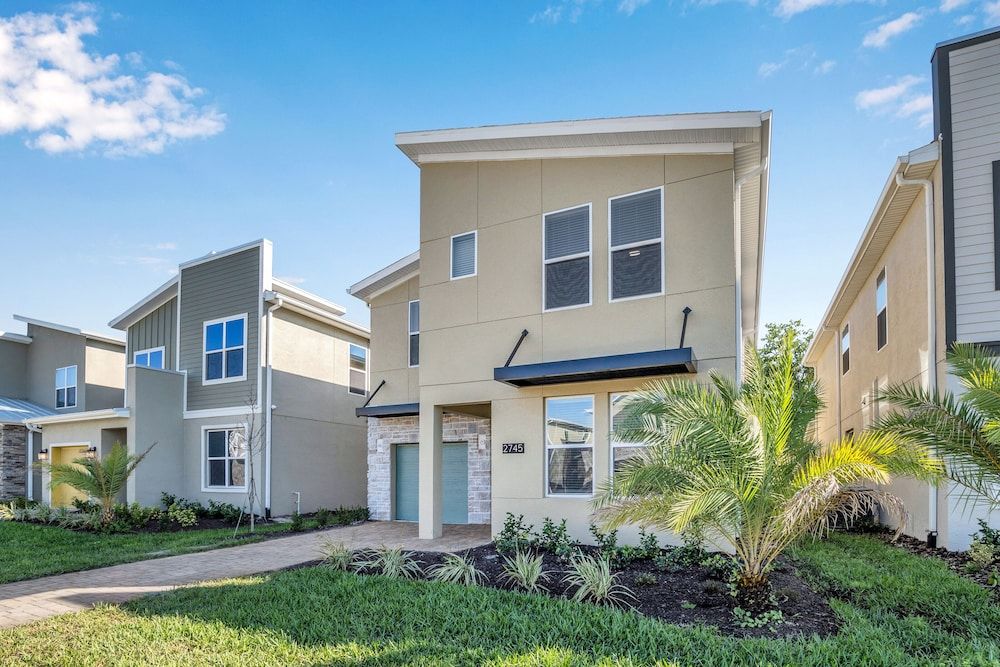 undefined Fabulous 6 Bed Storey Lake Villa Pool & Spa 2145bmd 4