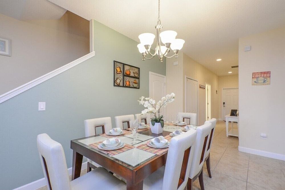 undefined Paradise Palms IHR 2007 9