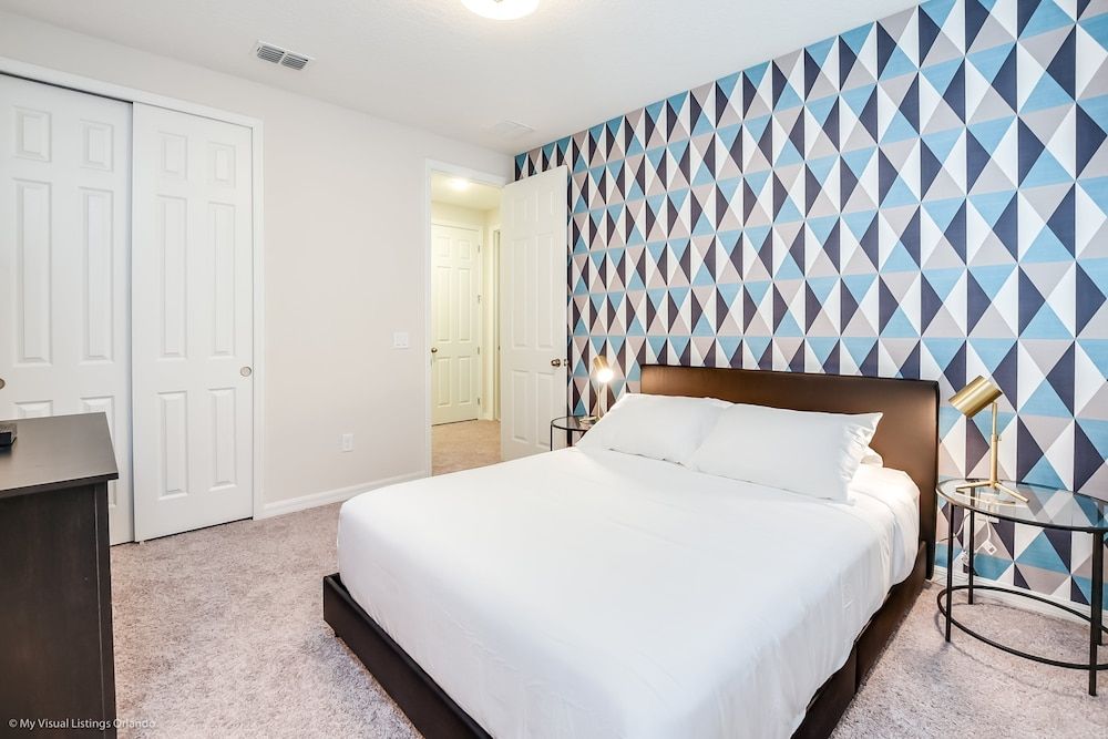 Luxury 6 Bed Villa With Saltwater Pool & Spa Villa 6