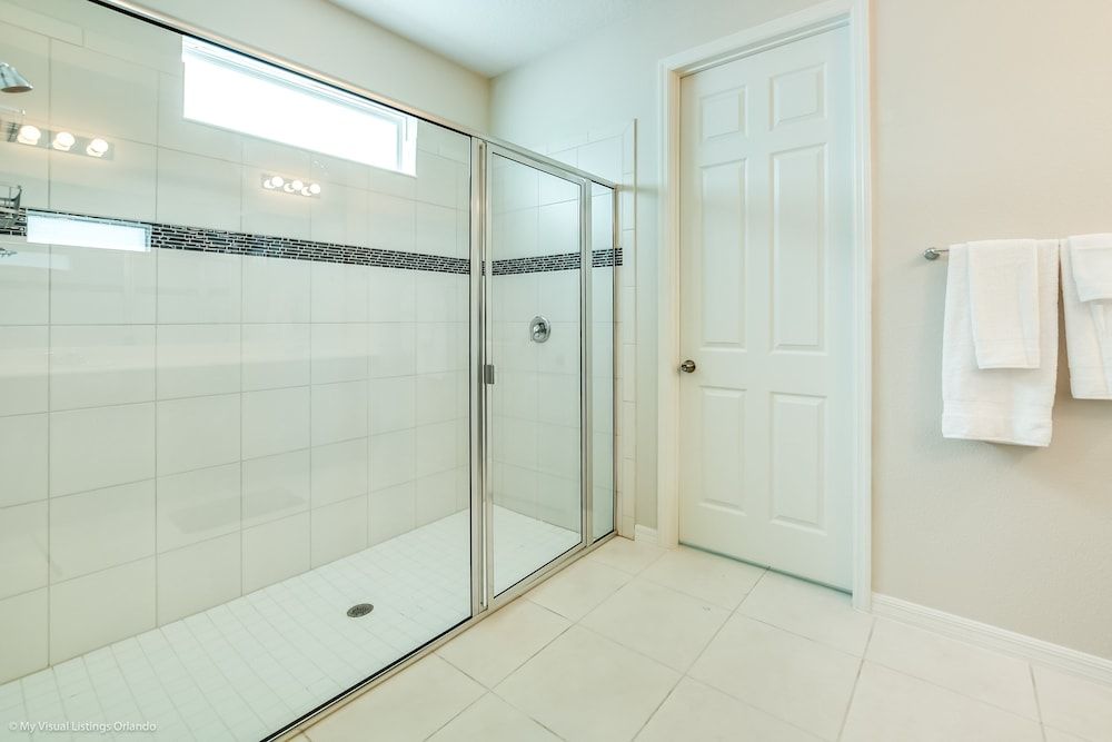 Luxury 6 Bed Villa With Saltwater Pool & Spa Villa 21