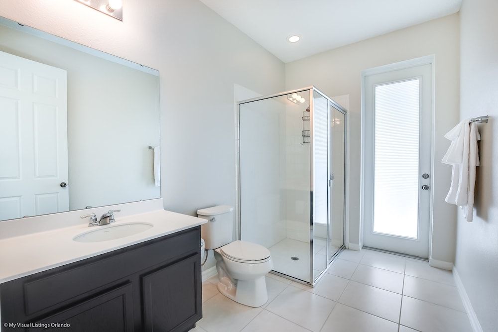 Luxury 6 Bed Villa With Saltwater Pool & Spa Villa 26