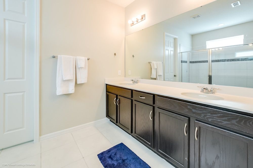 Luxury 6 Bed Villa With Saltwater Pool & Spa Villa 25