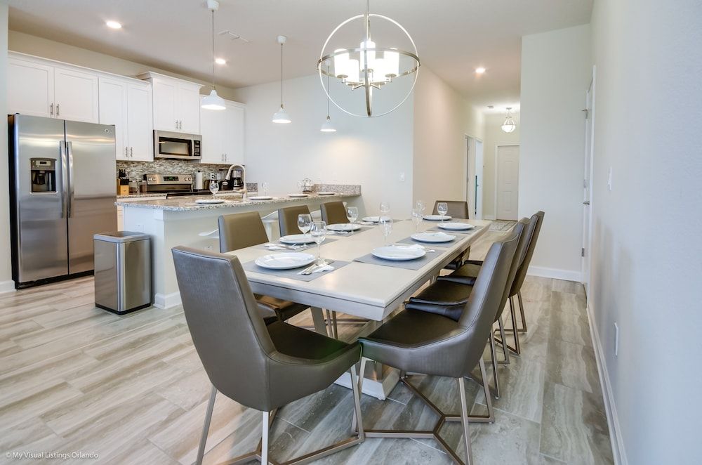 undefined 5 Bedroom House for 10 at Storey Lake 9