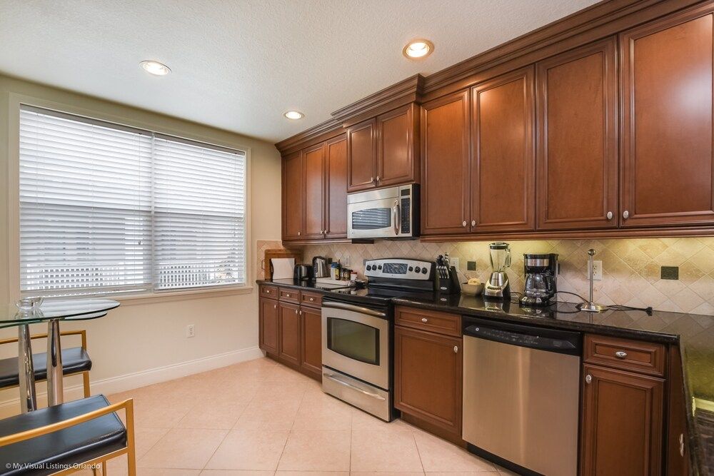 Golf View 3 Bedroom Condo Condo (Reuinon IHR 4012) 12