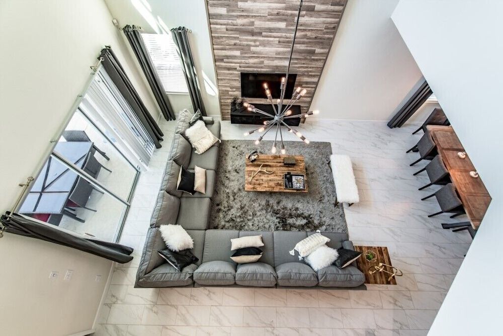 5 Bedroom Resort Villa with Game Room & Pool Villa (Storey Lake 5 Bedroom Disney Area) 17