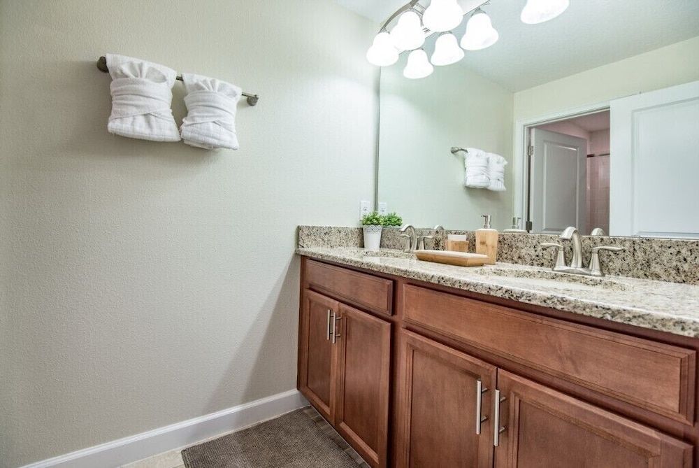 4bed 3Ba Champions Gate Pool Home House (4 Bedroom 3 Bathroom Town Home with ) 9