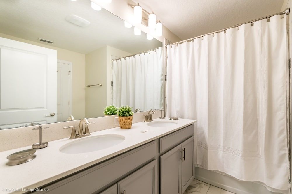 Storey Lake Resort 4 Bedroom House House (4958WIND) 20