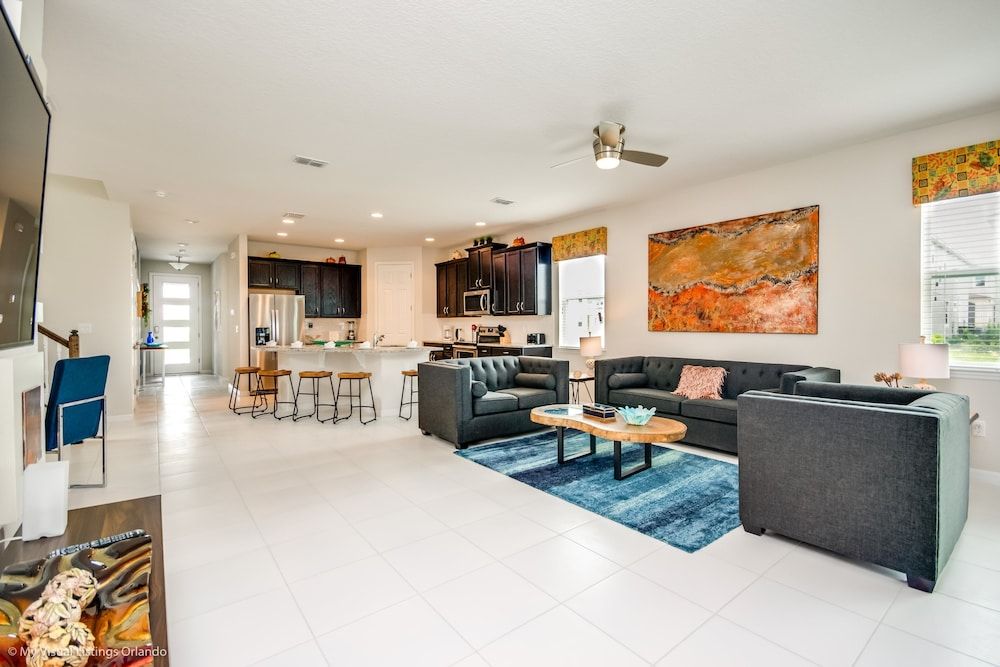 undefined 7 BD 5 BH Home Villa at Solara 10