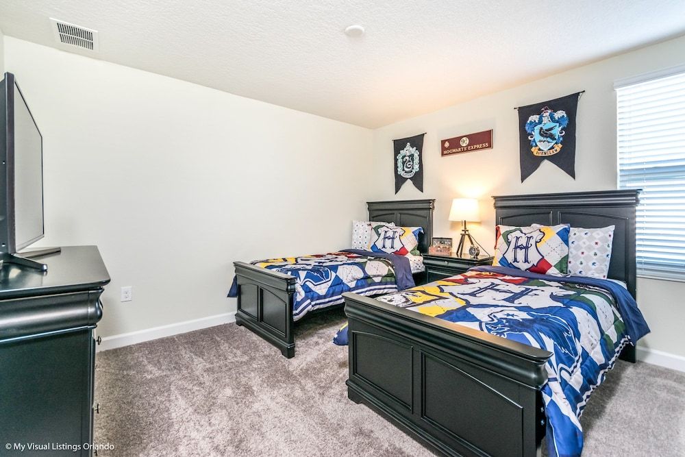 9 Bedroom Rental for 18 Guests Villa (1669MVD Amazing Champions Gate 8 Bedr) 24