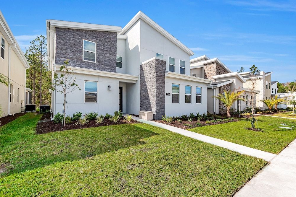 undefined Family Friendly! 6bed 5Ba Villa with Pool 2