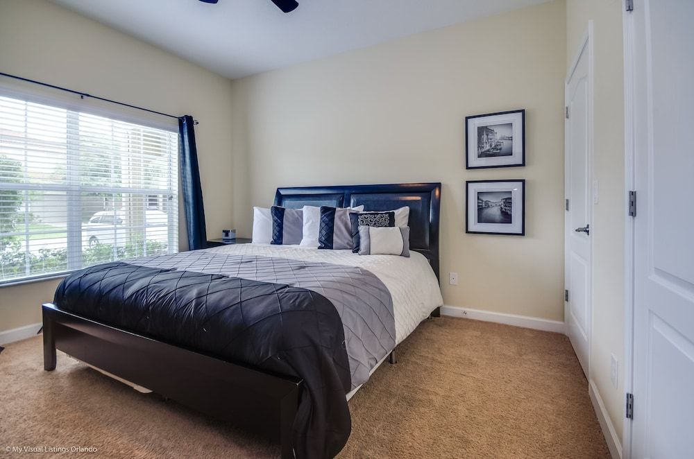 8962cuban House (8962CUBAN)