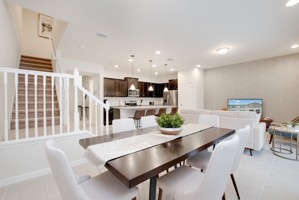 undefined 5 bed Town Home With Pool 8