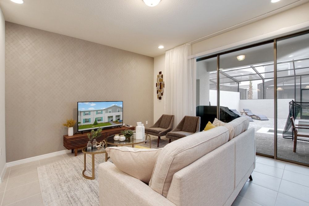 5 bed Town Home With Pool House (8909SYDNEY) 25