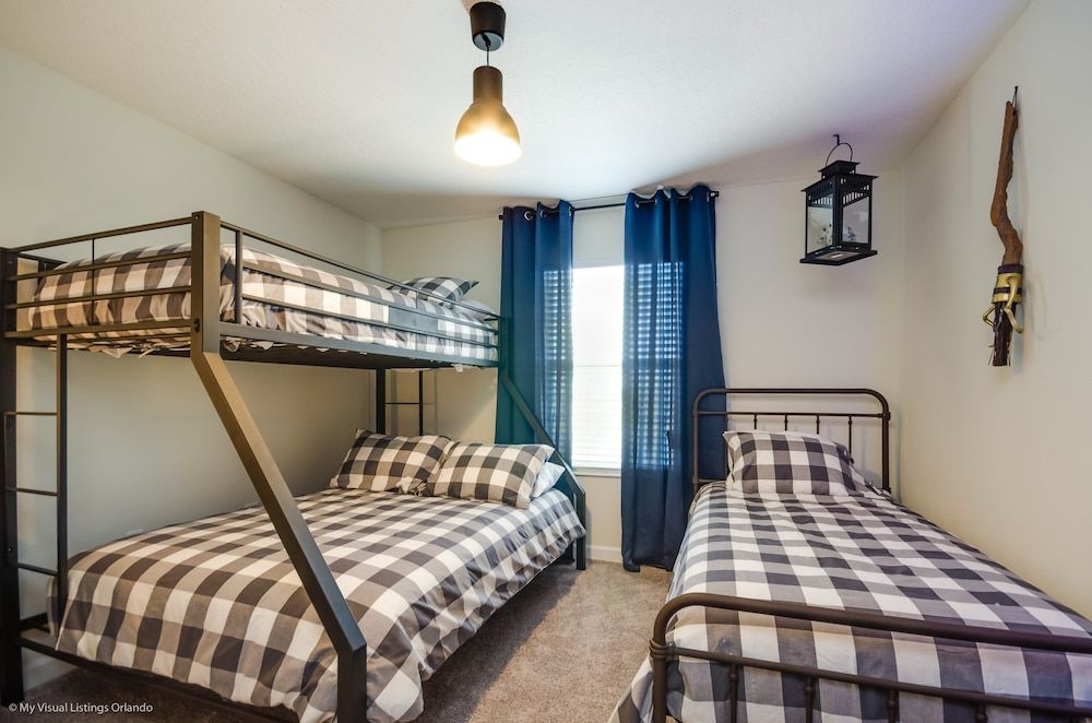 4 Bed 3 Ba Champions Gate Pool Home House (8983SD00) 8