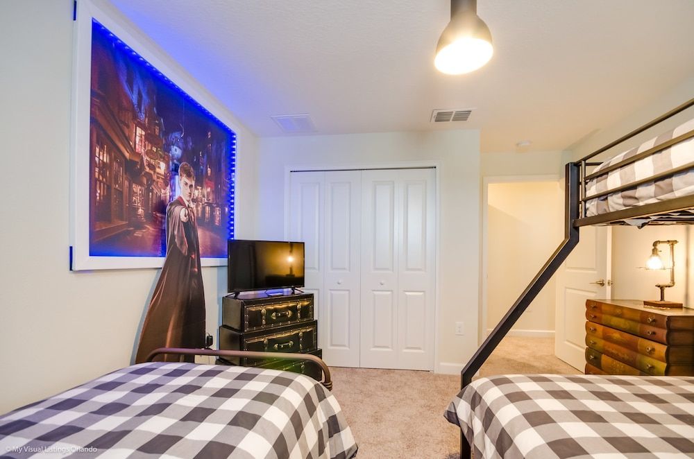 4 Bed 3 Ba Champions Gate Pool Home House (8983SD00) 16