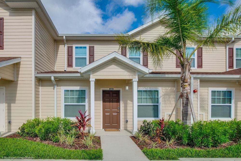 undefined 3 Bdrm West Lucaya Village 3