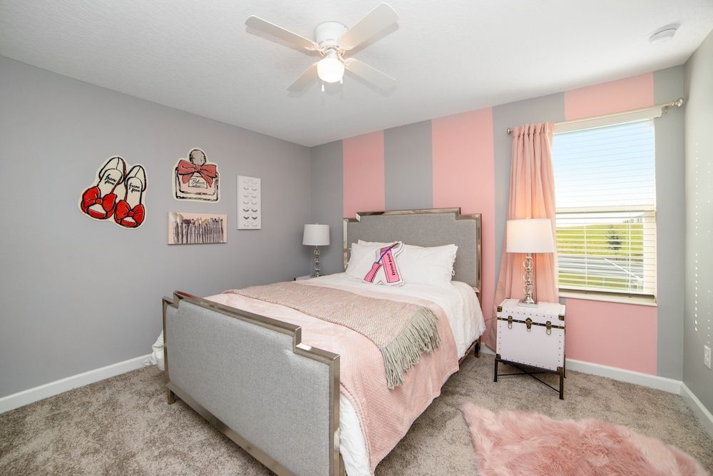 Villa (8812CRUDEN)