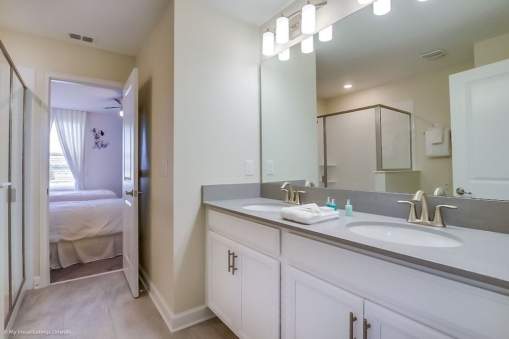 8915sd 8 Bedroom Resort Villa With Games R Villa (8915SD 8 Bedroom Resort Villa With G) 49