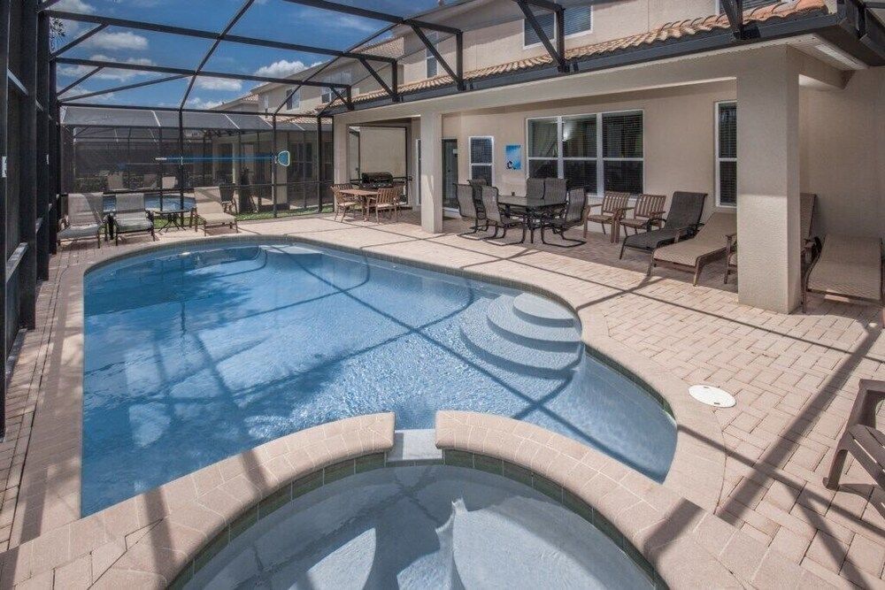 undefined Bella Villa 3