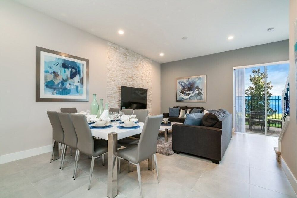 undefined Amazing Location Modern Townhome Close To Disney 4