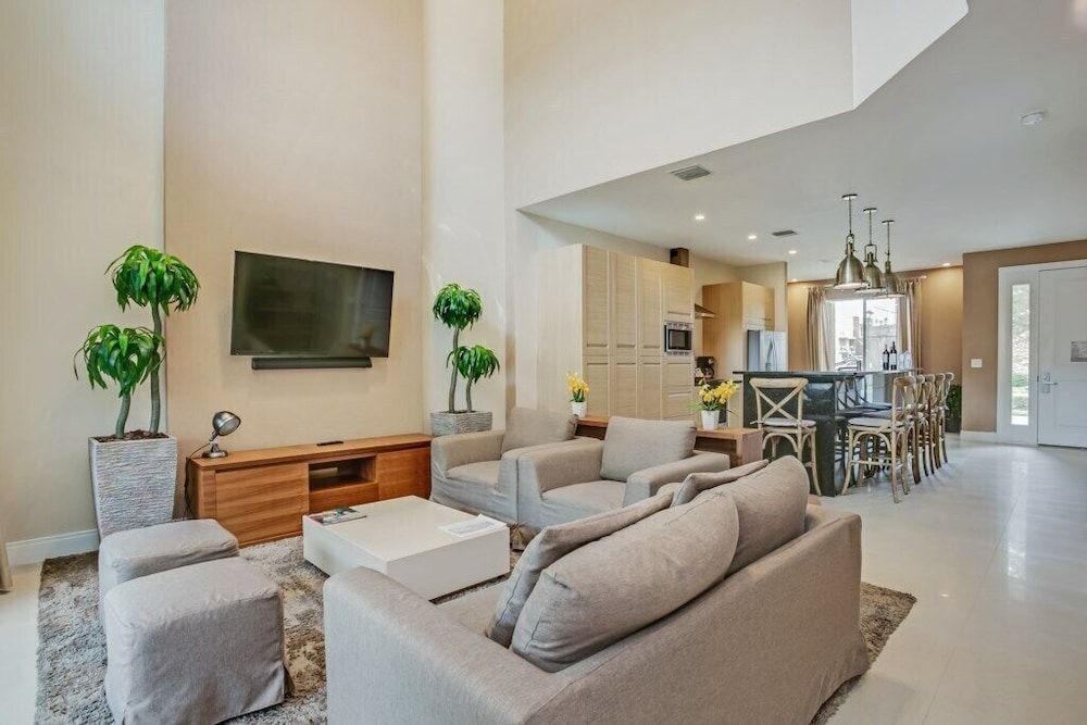 Modern Magic Village Resort Townhouse 7620 House (7620RECIFE) 24